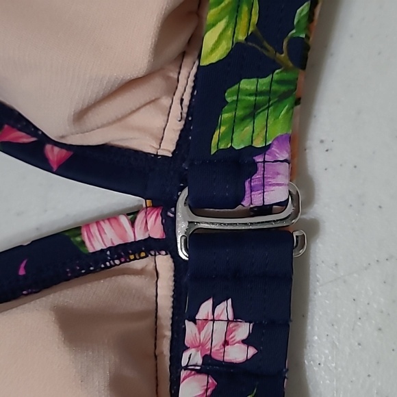 Kona Sol Navy Blue Floral Triangle Bikini Top size XL - Picture 5 of 6